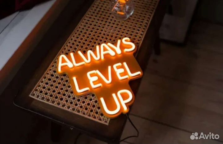 Светильник неоновый декоративный