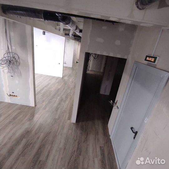 Укладка ламината / Укладка линолеума