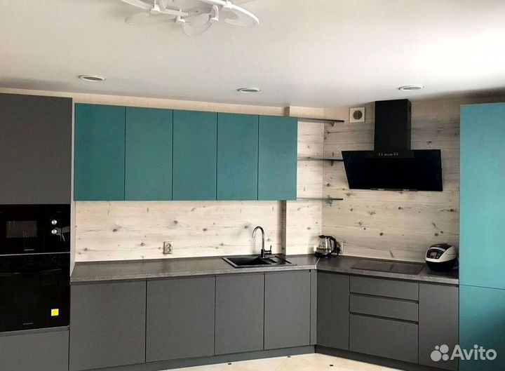 Кухонный гарнитур новый