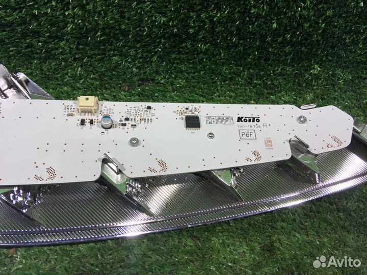 Дневные ходовые огни X-Ray (16) R б/у