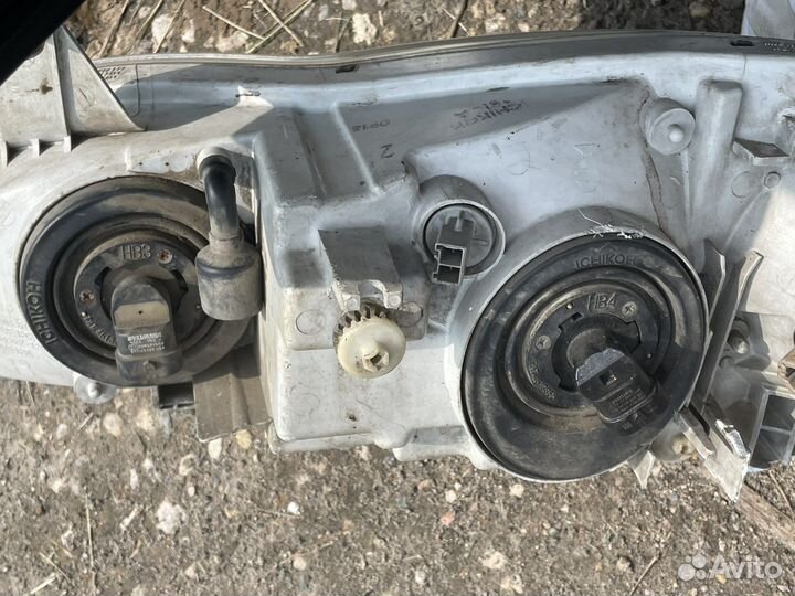 Nissan maxima А33 фара