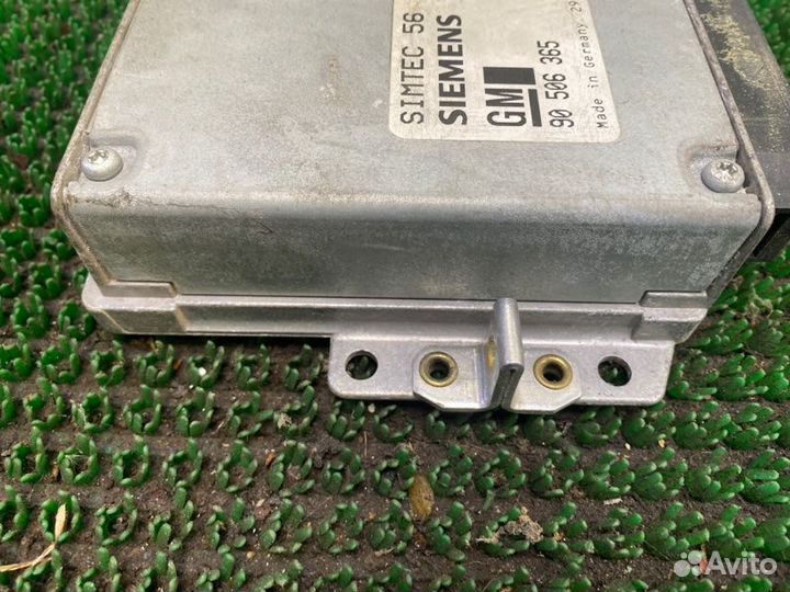 Блок управления двигателем Opel Vectra B X18XE