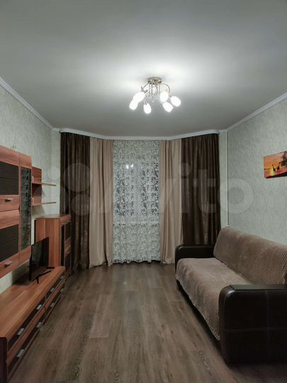 2-к. квартира, 74 м², 7/14 эт.