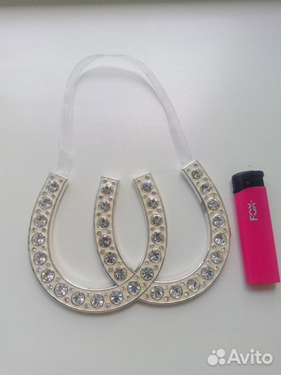 Декоративные подковы со стразами