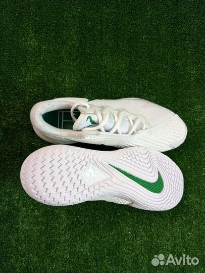 Кроссовки для тенниса Nike Cage 4 Rafa white