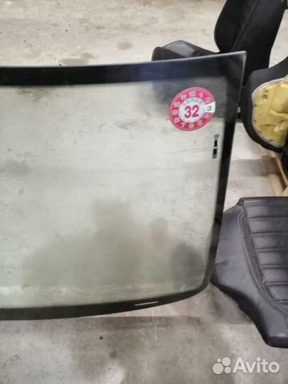 Стекло лобовое Volkswagen Passat B6 (2005-2010)