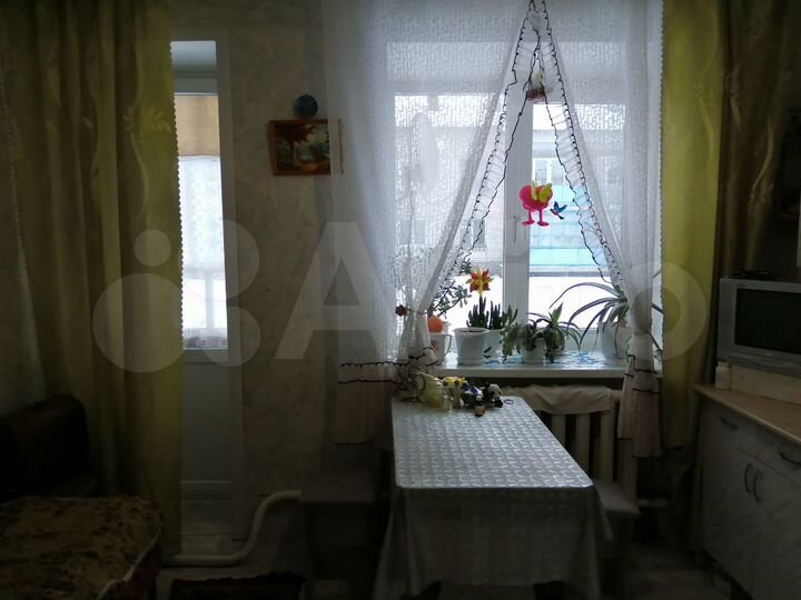 1-к. квартира, 40 м², 1/2 эт.