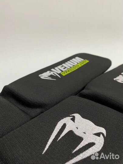 Эластичная защита ног Venum Training Camp