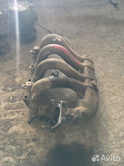 Коллектор впускной (Kia Shuma)