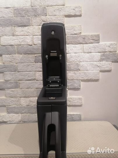 Подлокотник granta FL