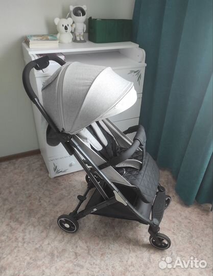 Коляска прогулочная Alis onyx