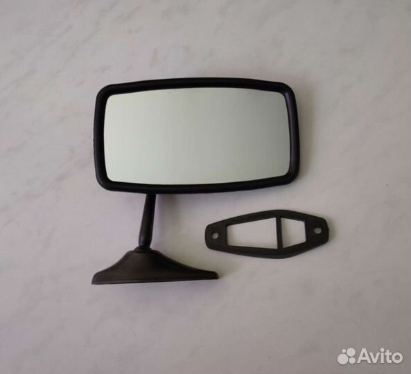 Боковое зеркало заднего вида