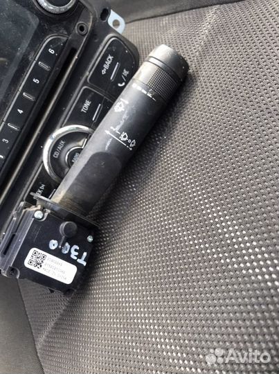 Подрулевой переключатель Chevrolet aveo t300