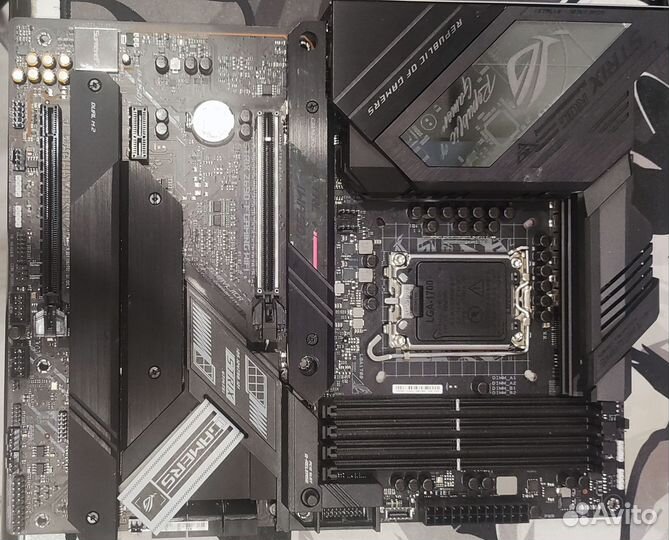 Материнская плата rog strix z690-f gaming wifi