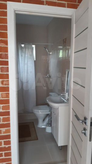 Комната 25 м² в 4-к., 1/1 эт.