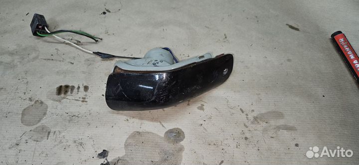 Kawasaki zzr 400 600 2 поворотник правый передний