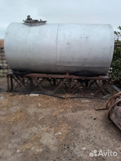 Емкость 5 кубов