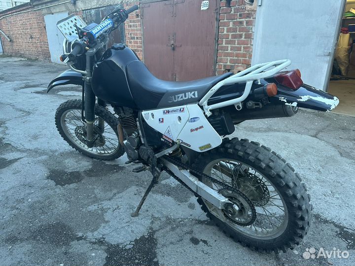 Suzuki djebel 250