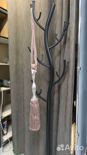 Вешалка напольная металлическая