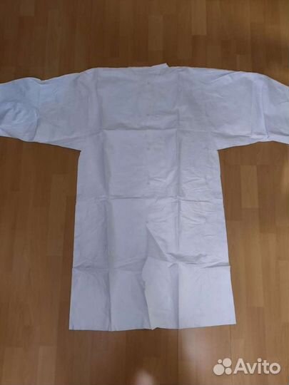 Халат DuPont Тайвек 500.Бахилы Тайвек 500