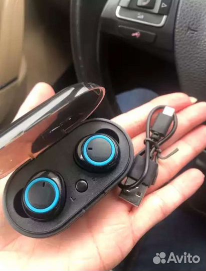 Беспроводные наушники с сенсорным управлением