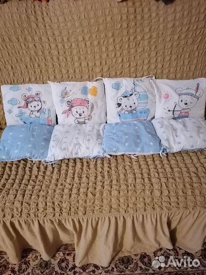 Бортики в кроватку