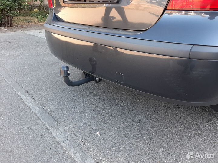 Фаркоп для Форд Фокус 2, 3, Лидер, Седан