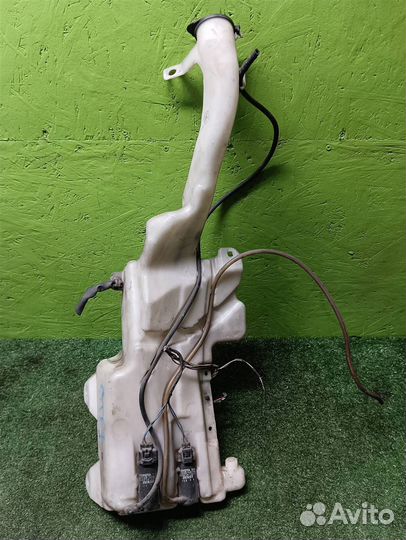 Бачок омывателя Toyota RAV4 A2 2002