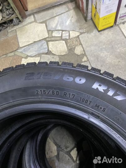 Pirelli Ice Zero 2 215/60 R17