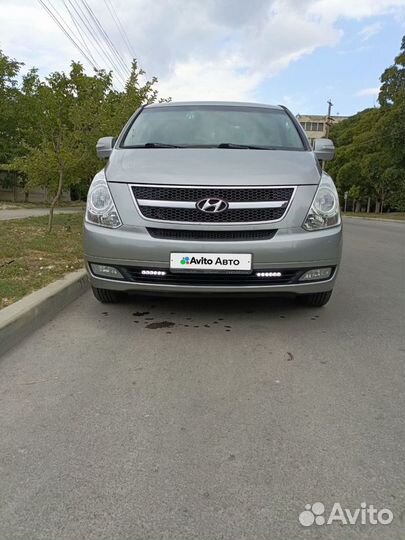 Hyundai Grand Starex 2.5 AT, 2015, 197 000 км