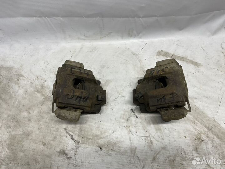 Задние суппорта Bmw E34