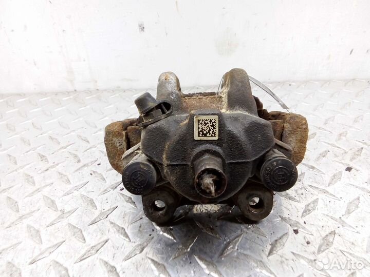 Суппорт задний левый BMW 3-Series F30