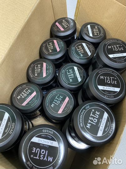 Продам новые гели mystique
