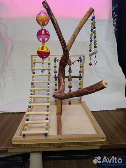 Игрушки для попугаев