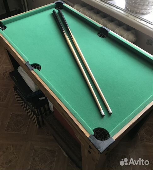 Настольный футбол, бильярд игровой стол