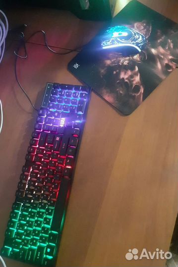 Набор для пк. Игровая Клавитура+Мышка+Коврик