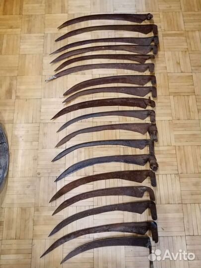 Косы советские для покоса травы. Семёрки, шестёрки