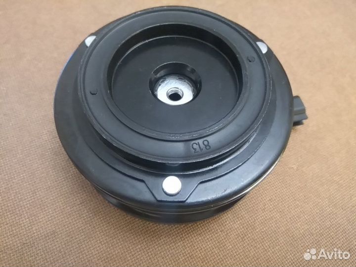 Шкив кондиционера Ford Fiesta