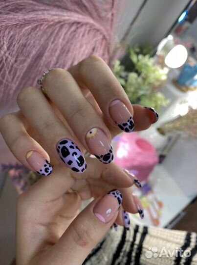 Маникюр / наращивание ногтей/ педикюр