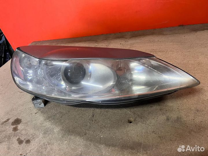 Фара передняя правая Peugeot 407