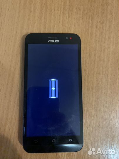 Телефон asus