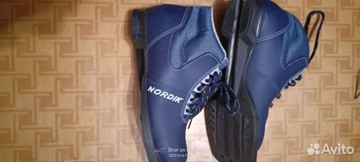 Ботинки лыжные как новые 35 размер