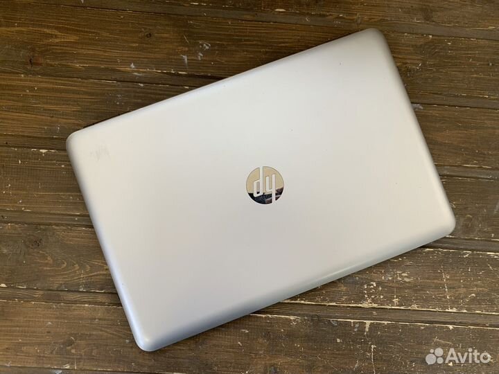 HP i5 6300HQ / GTX 960m / 8g / ssd 128g / FHD