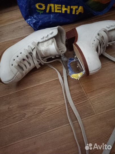 Коньки для фигурного катания Gfaf etude.Размер 30