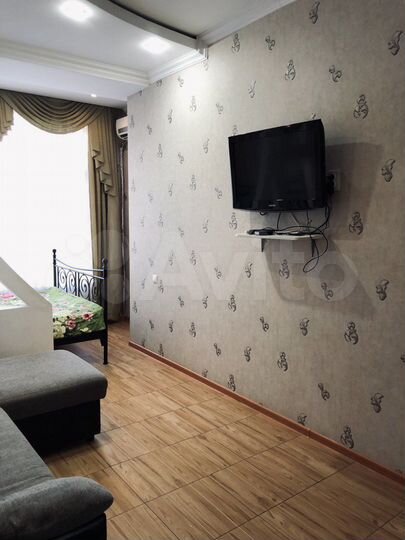 2-к. квартира, 43 м², 5/9 эт.