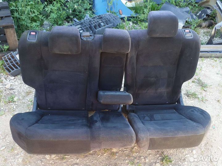 Задние сиденья трансформеры Honda