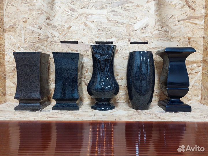 Вазы из искусственного камня