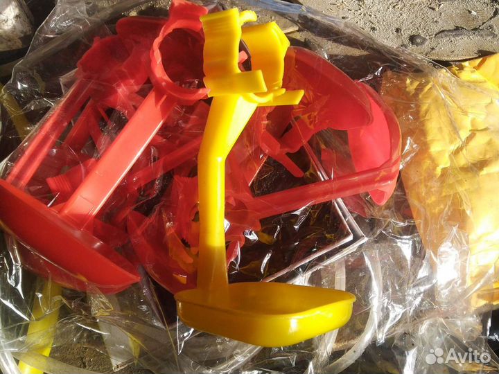 Нипельные поилки