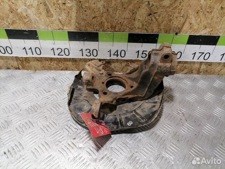 Кулак поворотный передний правый Volkswagen Golf 6