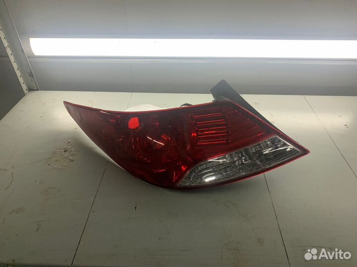 Фонарь левый Solaris седан 2011-2014гг